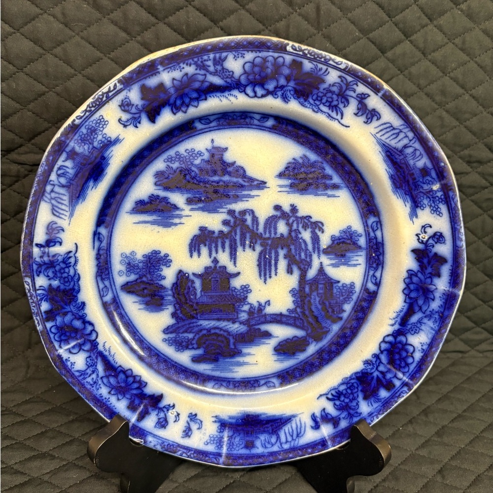 Antique Podmore Walker & Co. Ironstone Manilla Pattern Flow Blue 9.75" Plate